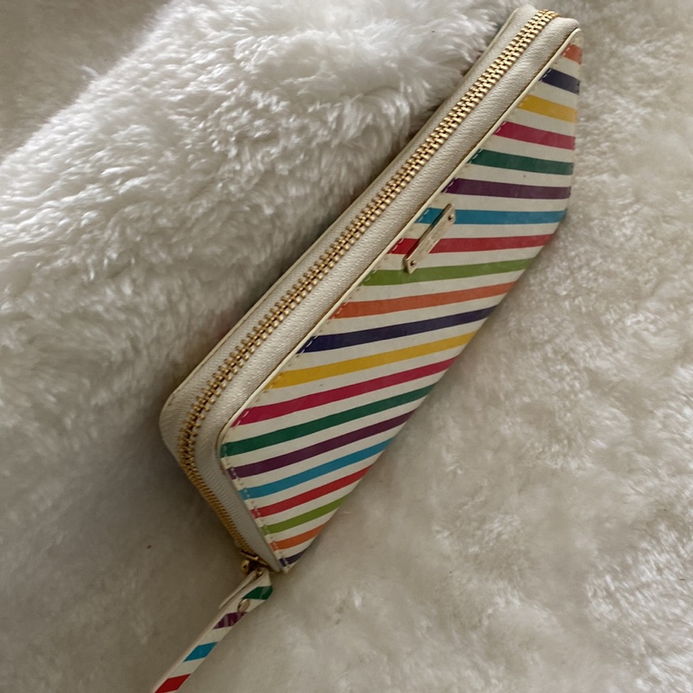 SALE❗️♠️Kate Spade New York Lacey Wallet: Multicolor stripe Zip Around Wallet♠️ - Picture 14 of 14